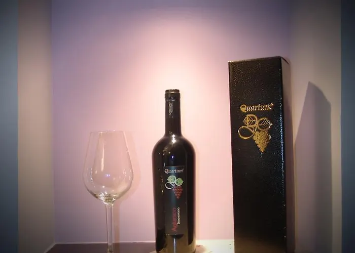 Quartum Luxury 3* רומא