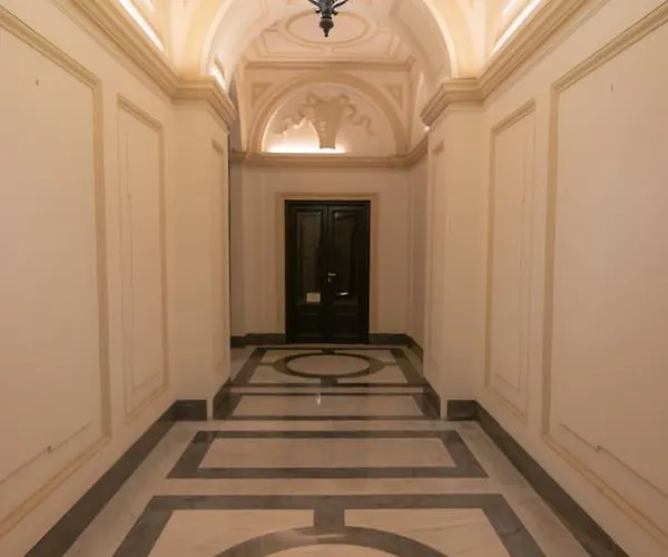 לינה וארוחת בוקר Quartum Luxury רומא